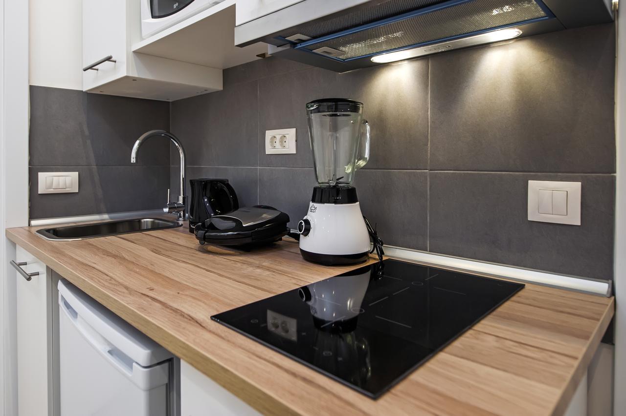 Garzoto Rooms And Studios Rovinj Luaran gambar