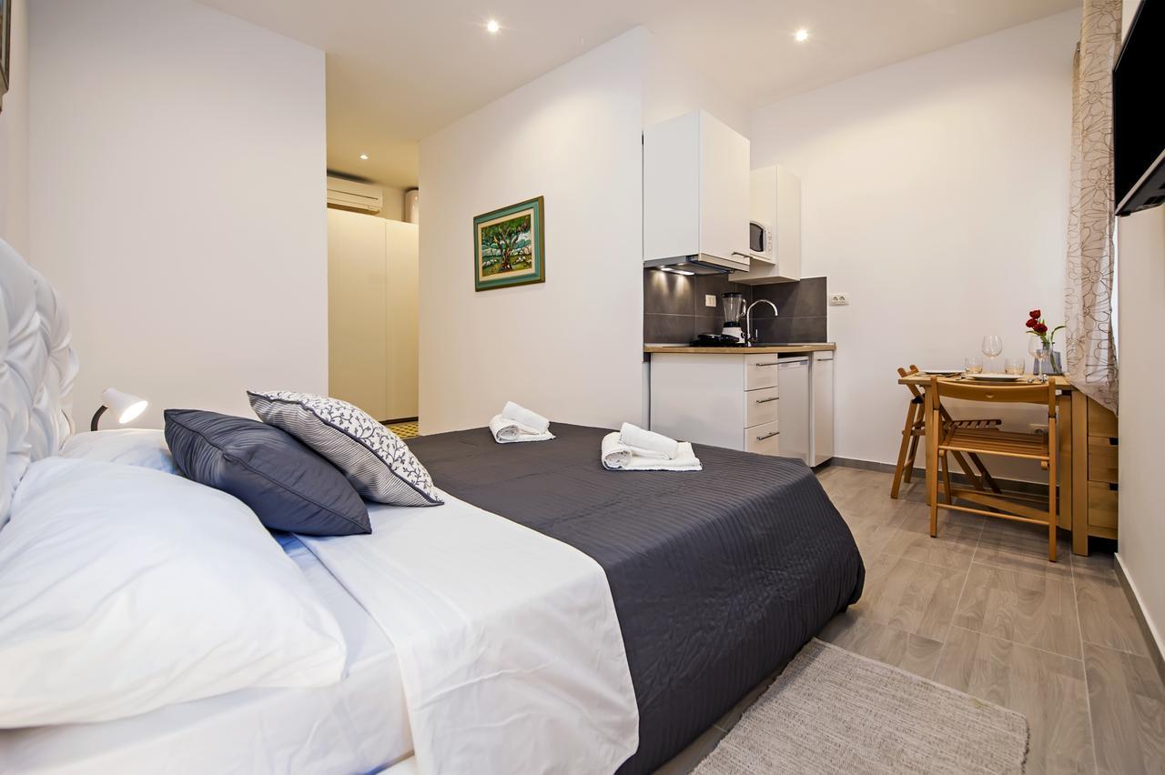 Garzoto Rooms And Studios Rovinj Luaran gambar